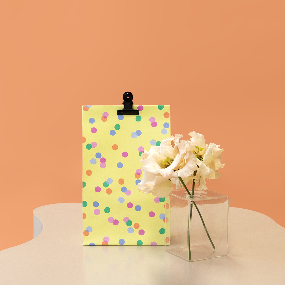 Votre fournisseur de papier d'emballage et de matériaux de décoration durables de haute qualité.